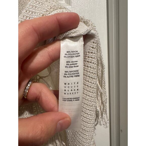 White House Black Market Shimmer Fringe Poncho Size Medium - Picture 5 of 12